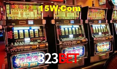 Slots com jackpots e giros grátis na 323Bet